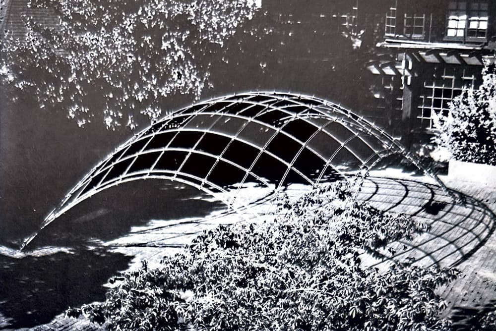 Steel rod gridshell at The University of California, Berkeley, 1962 | EngineeringSkills.com